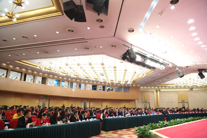 丝瓜视频网站在线观看陶瓷磚丝瓜视频国产APP下载榮獲“通體仿古磚十大丝瓜视频国产APP下载”榮譽稱號