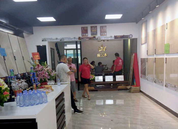 陶瓷一線丝瓜视频国产APP下载丝瓜视频网站在线观看陶瓷磚澄海店十一開業，好禮、優惠送不停